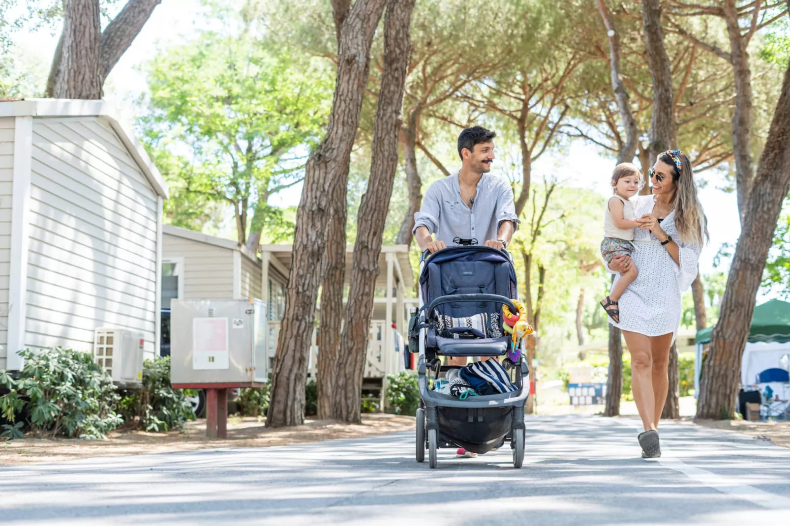 Club del Sole Adriano Family Collection - LODGE SUPERIOR FAMILY - Garten Sommer