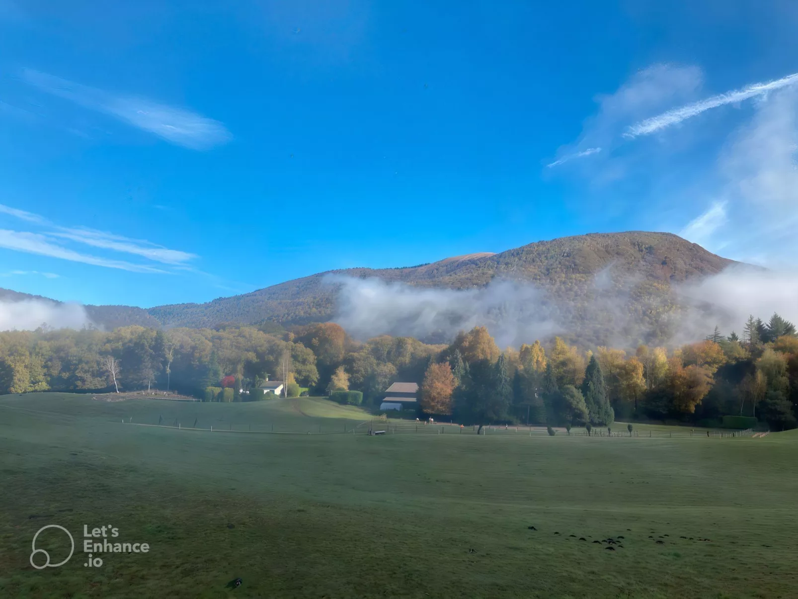 Villa mit geschlossenem Garten und schöner Aussi - Dehors
