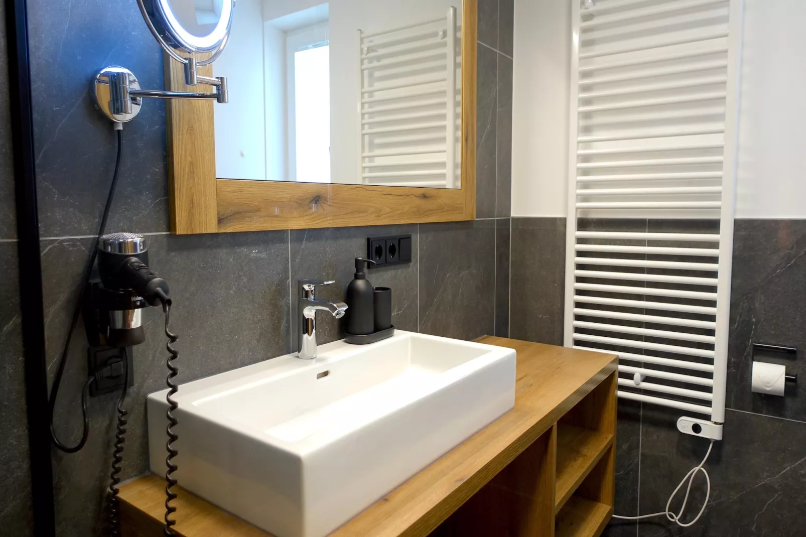 Bergzeit Appartements - Salle de bain