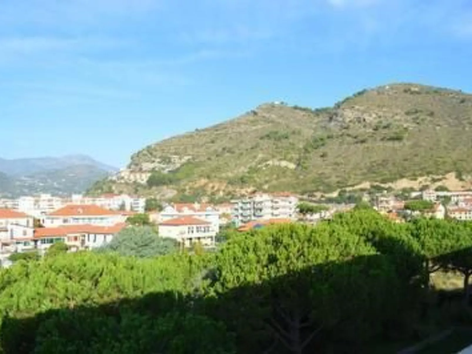 Casa Leonilde Grosszügige Wohnung direkt am Meer - Image-tags.info