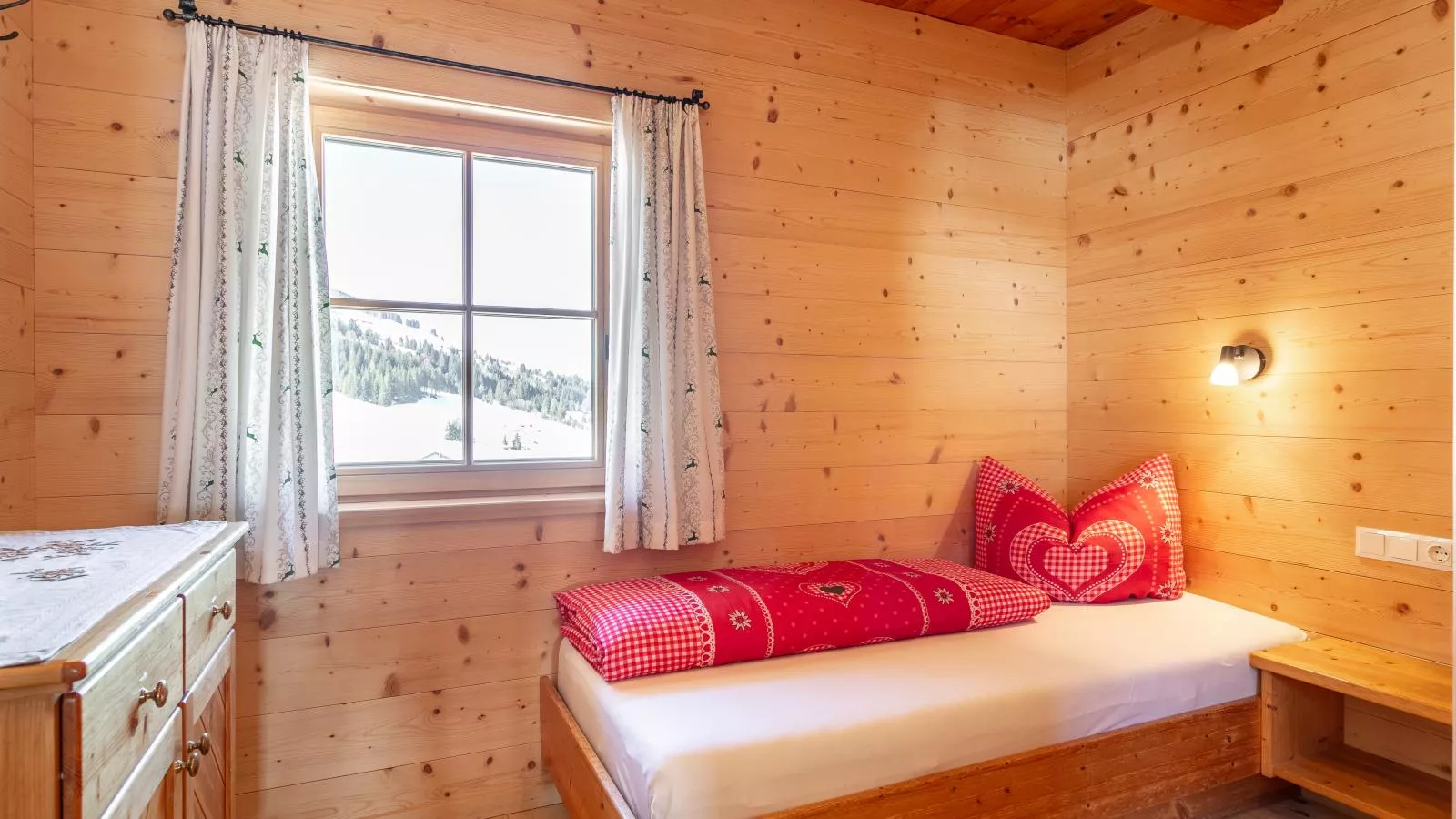 Schönangeralm Skihütte - Schlafzimmer