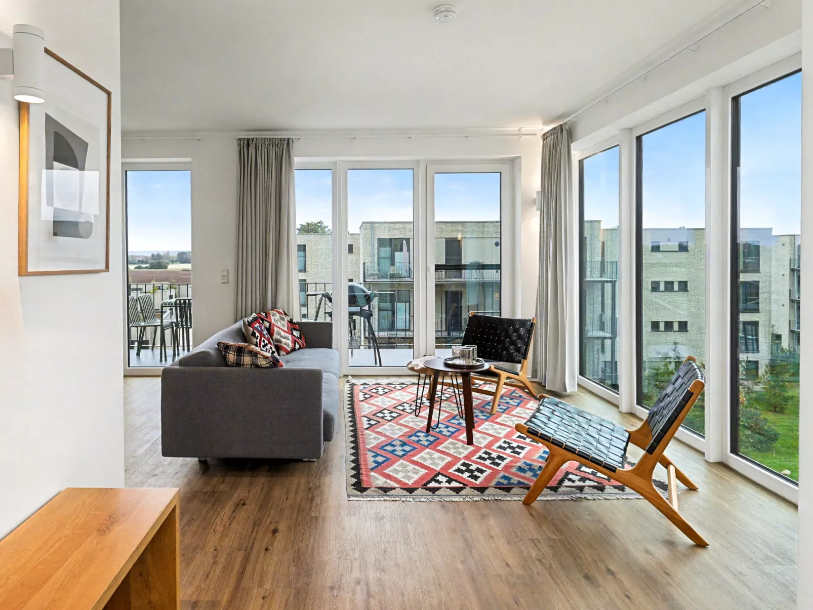 Penthouse Imort (654) - Inside