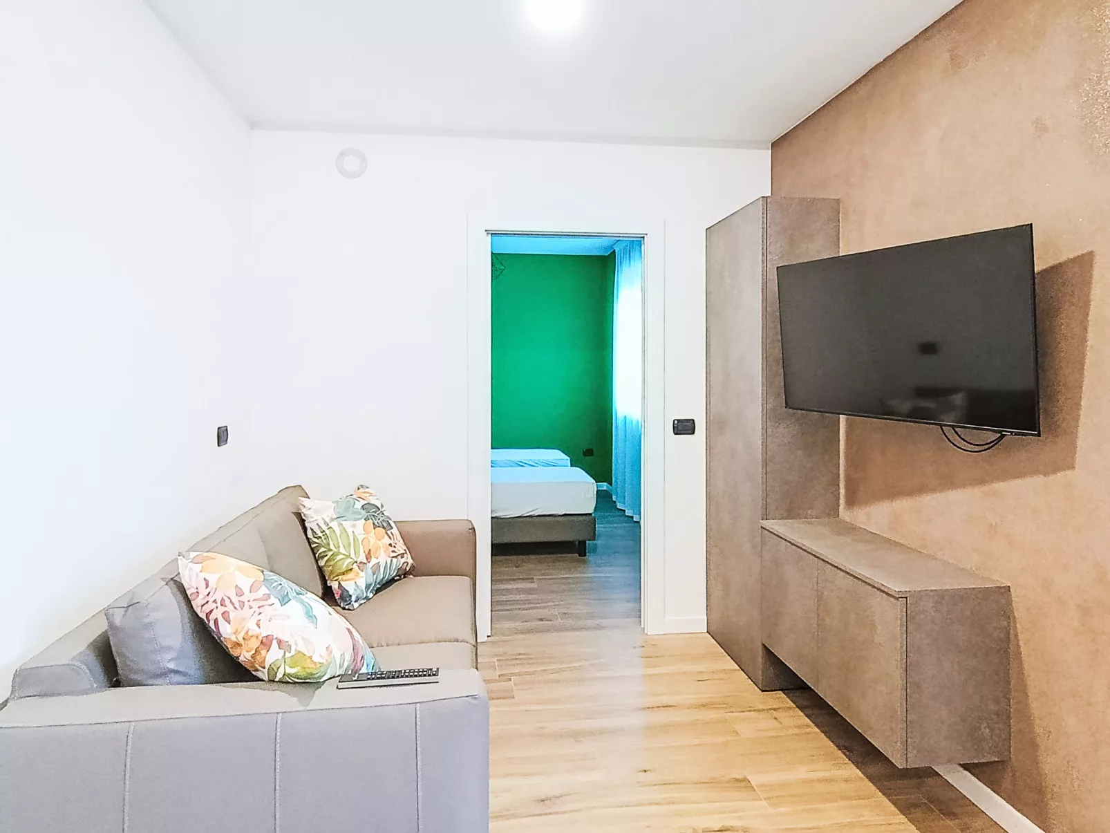 Garda Oasis and Horizon - Inside