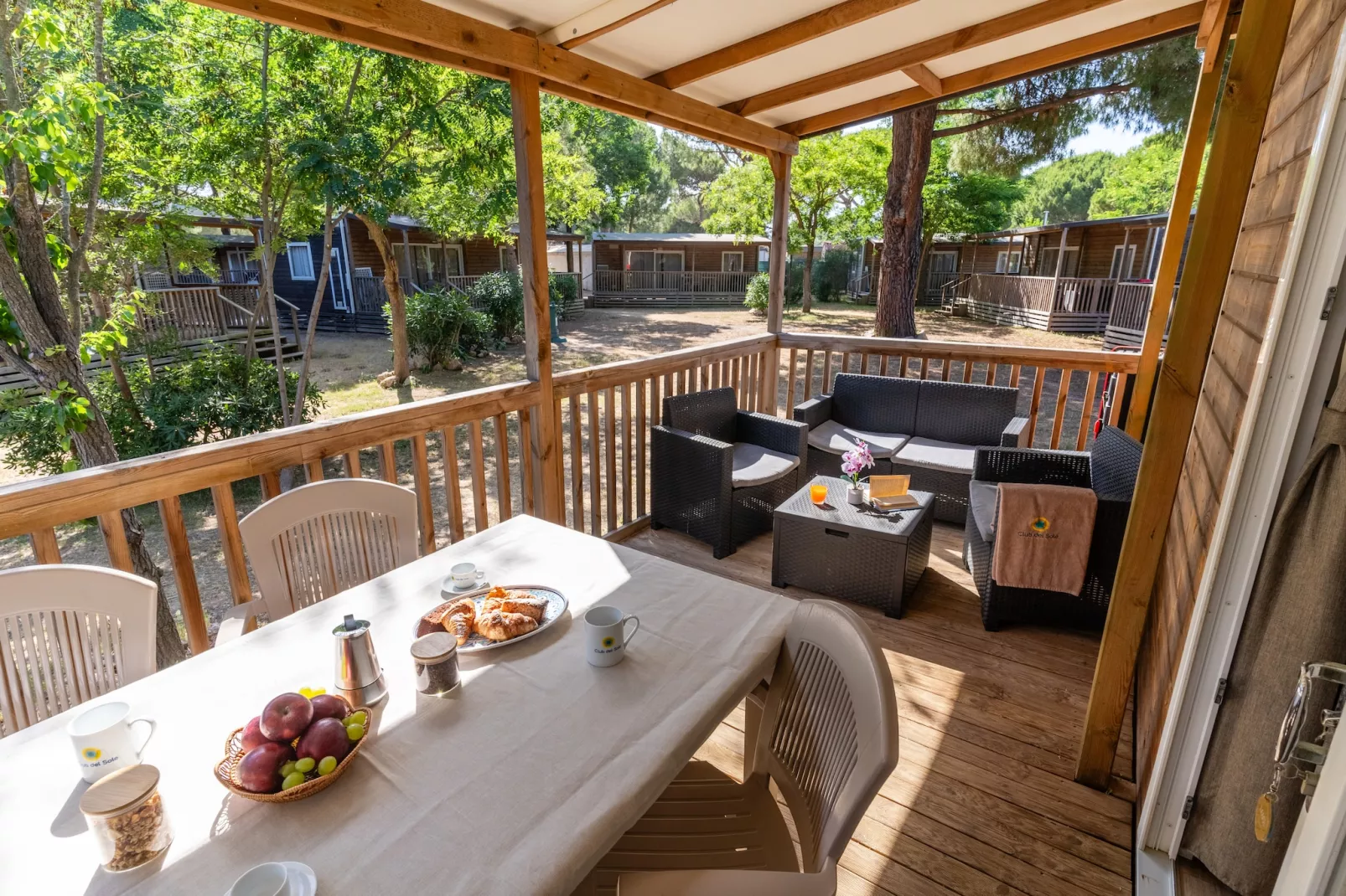 Club del Sole Orbetello Family Collection / LODGE DELUXE max cap 4 pax - Terrasse / balcon