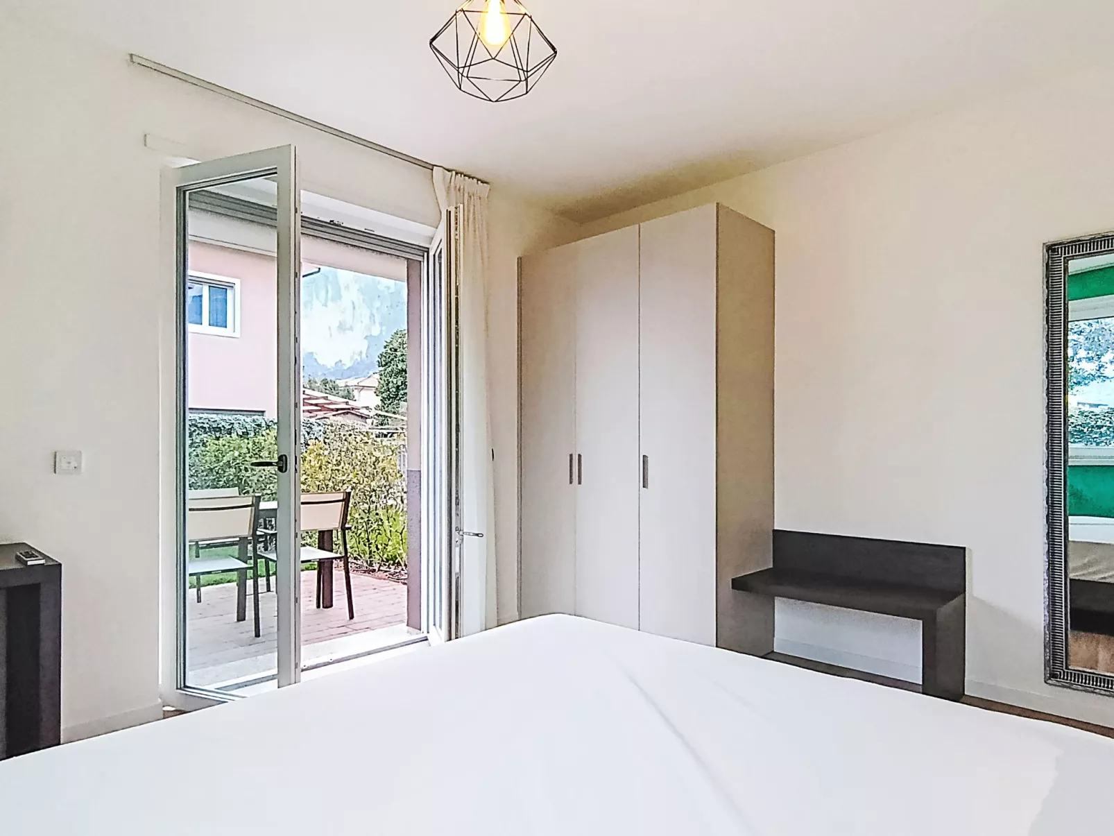 Garda Oasis - Inside