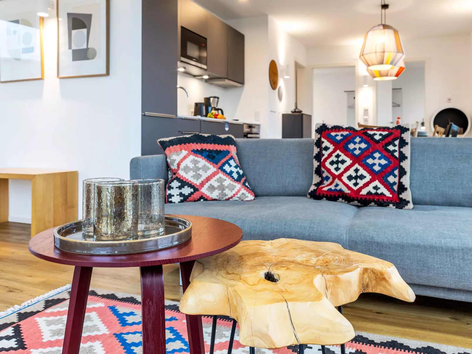 Penthouse Imort (654) - Inside