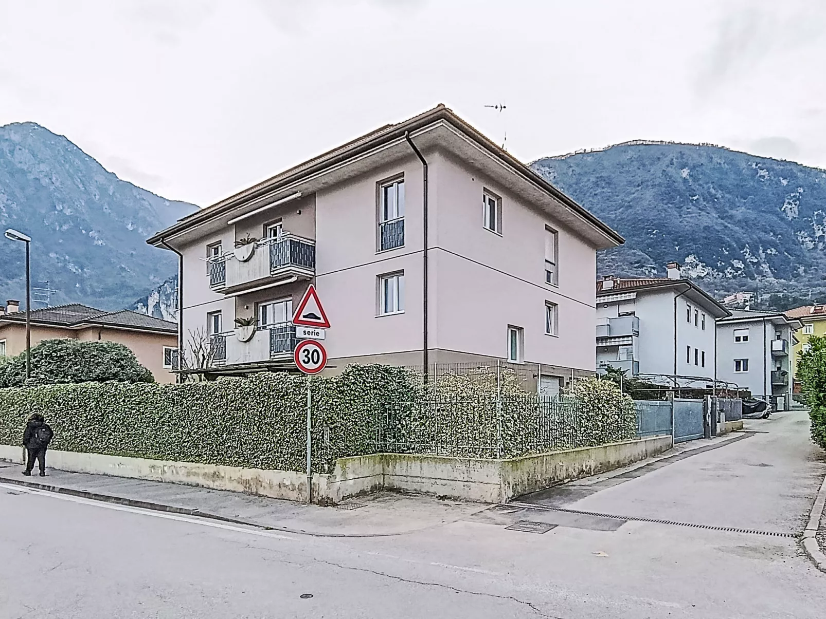 Garda Oasis and Horizon - Outside