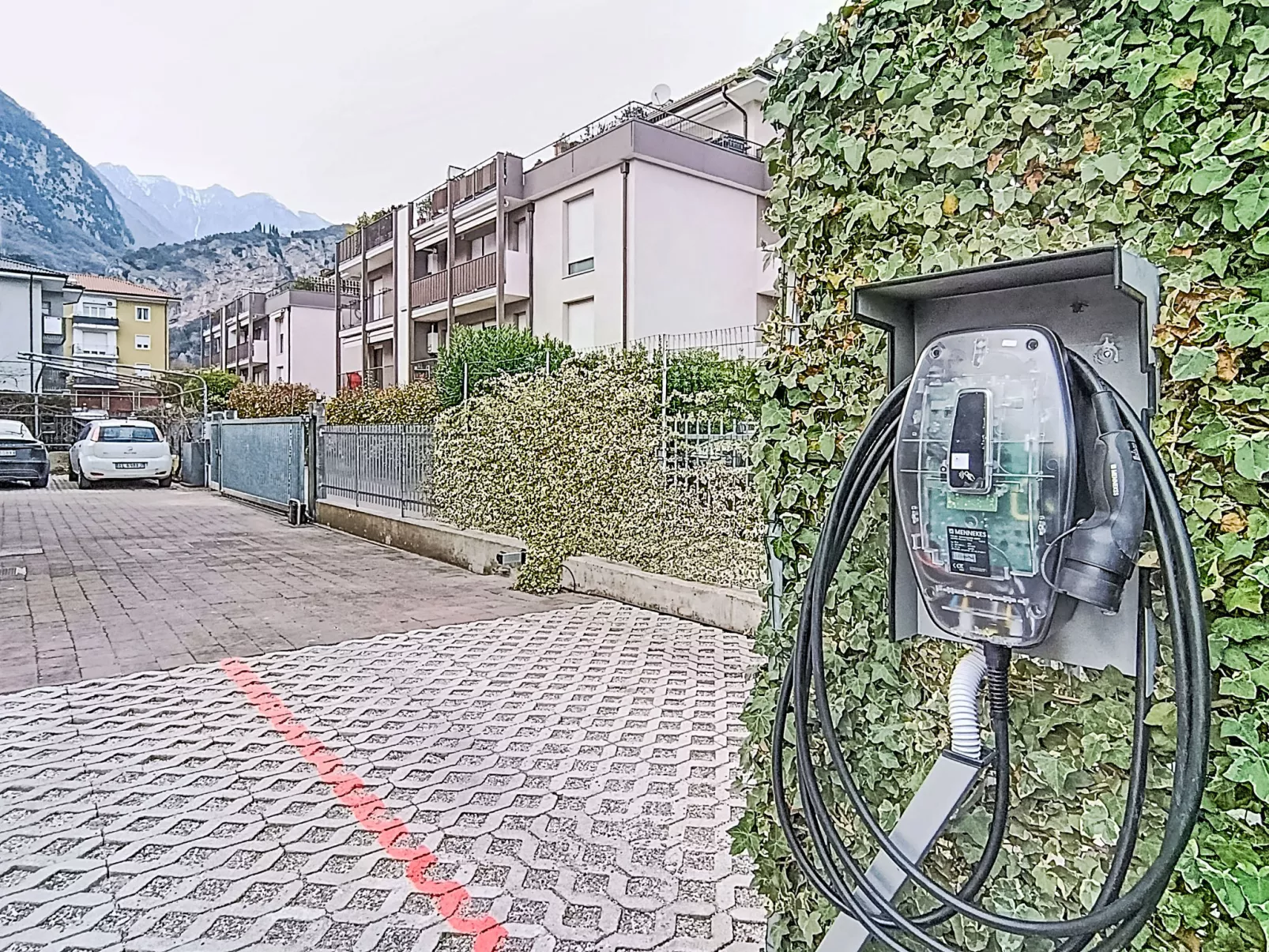 Garda Oasis - Outside