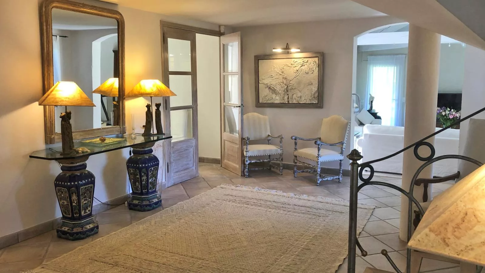 La Sarrazine-Reception hall