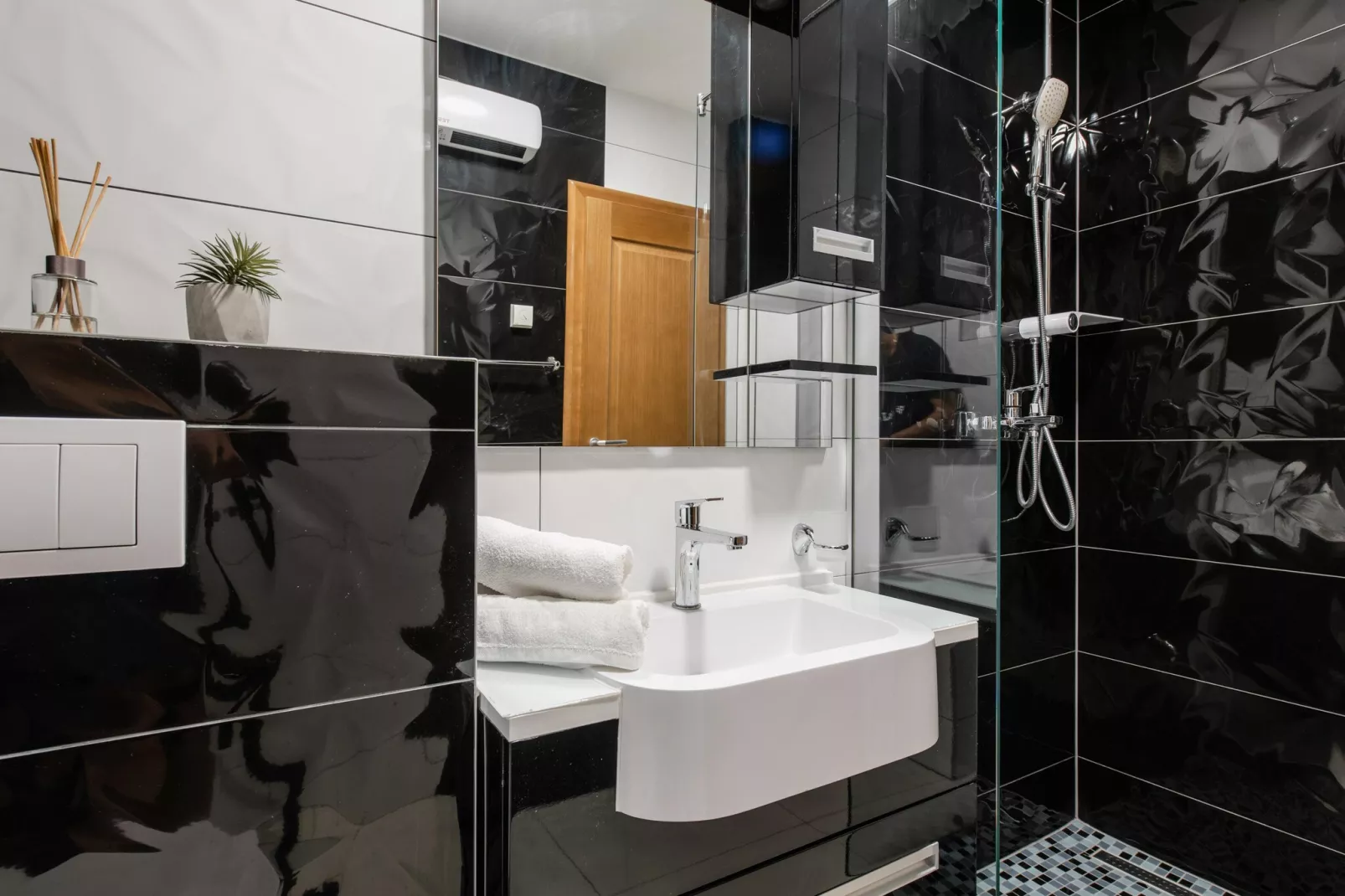 VILLA OLD HOUSE - Badezimmer