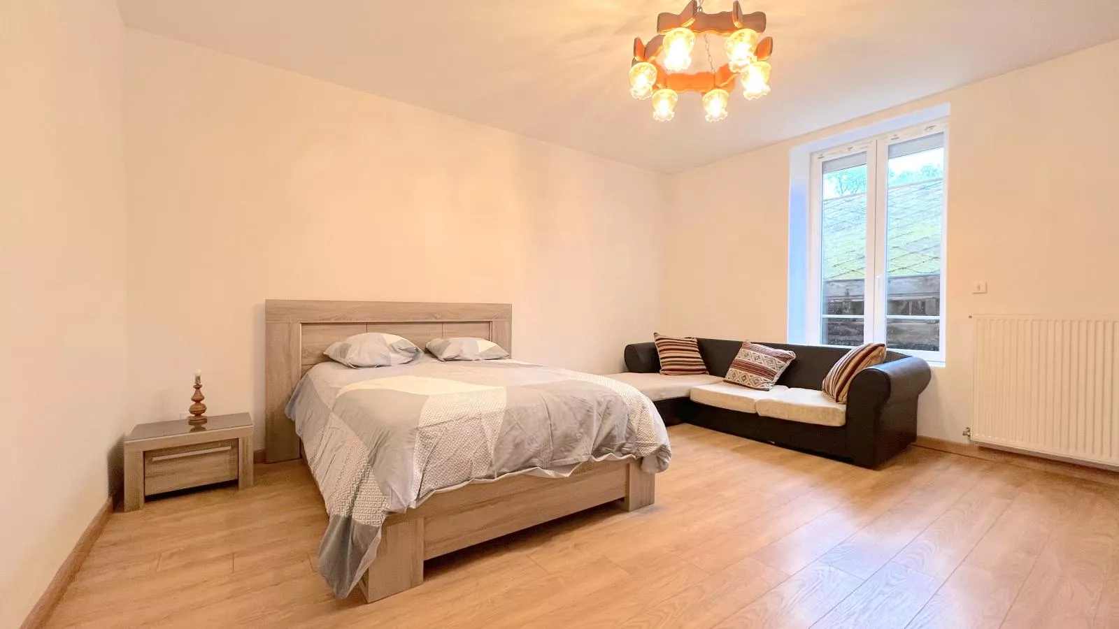 La Usine du Charme-Bedroom