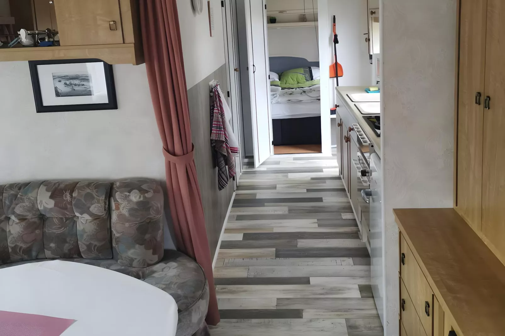 Mobilheim am Goldberger See - Living room