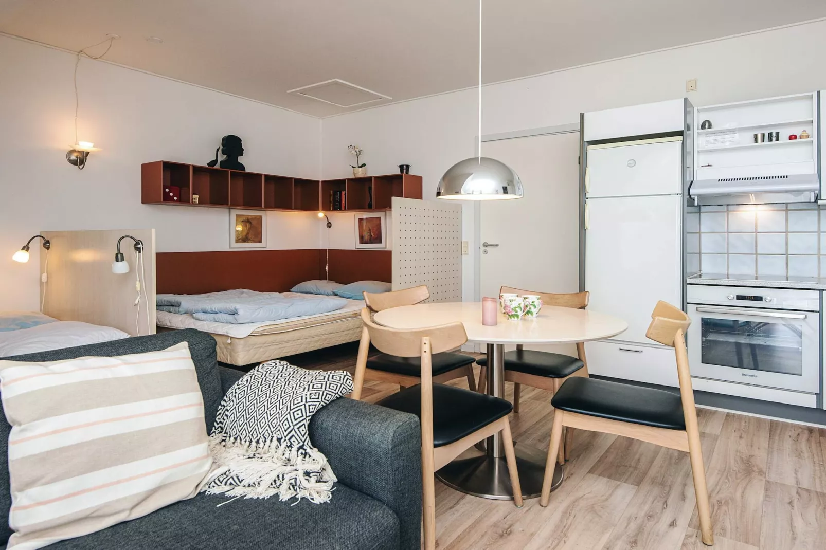 1 room w/seaview - Innenbereich