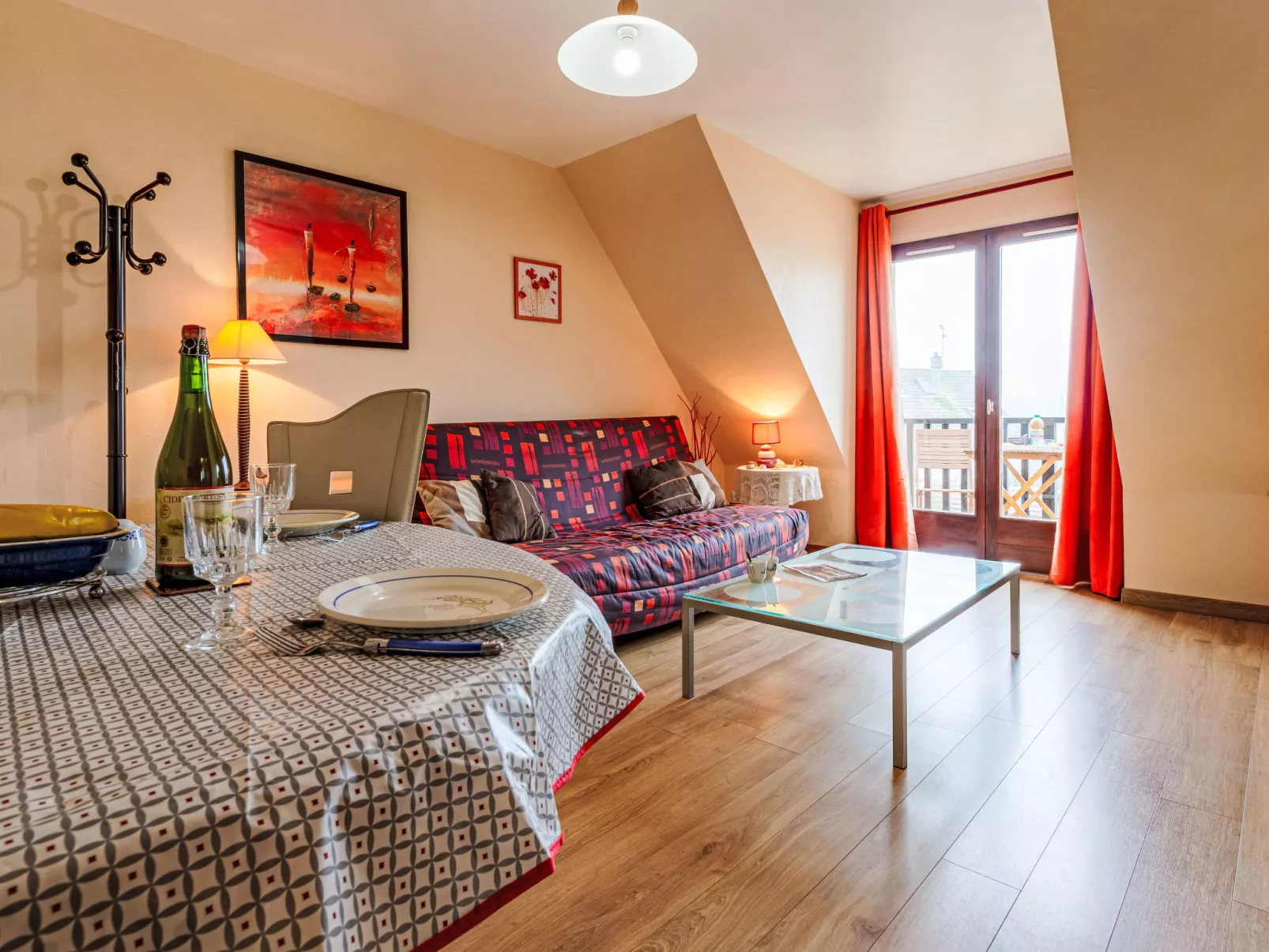 Les Sylvestres - Drinnen