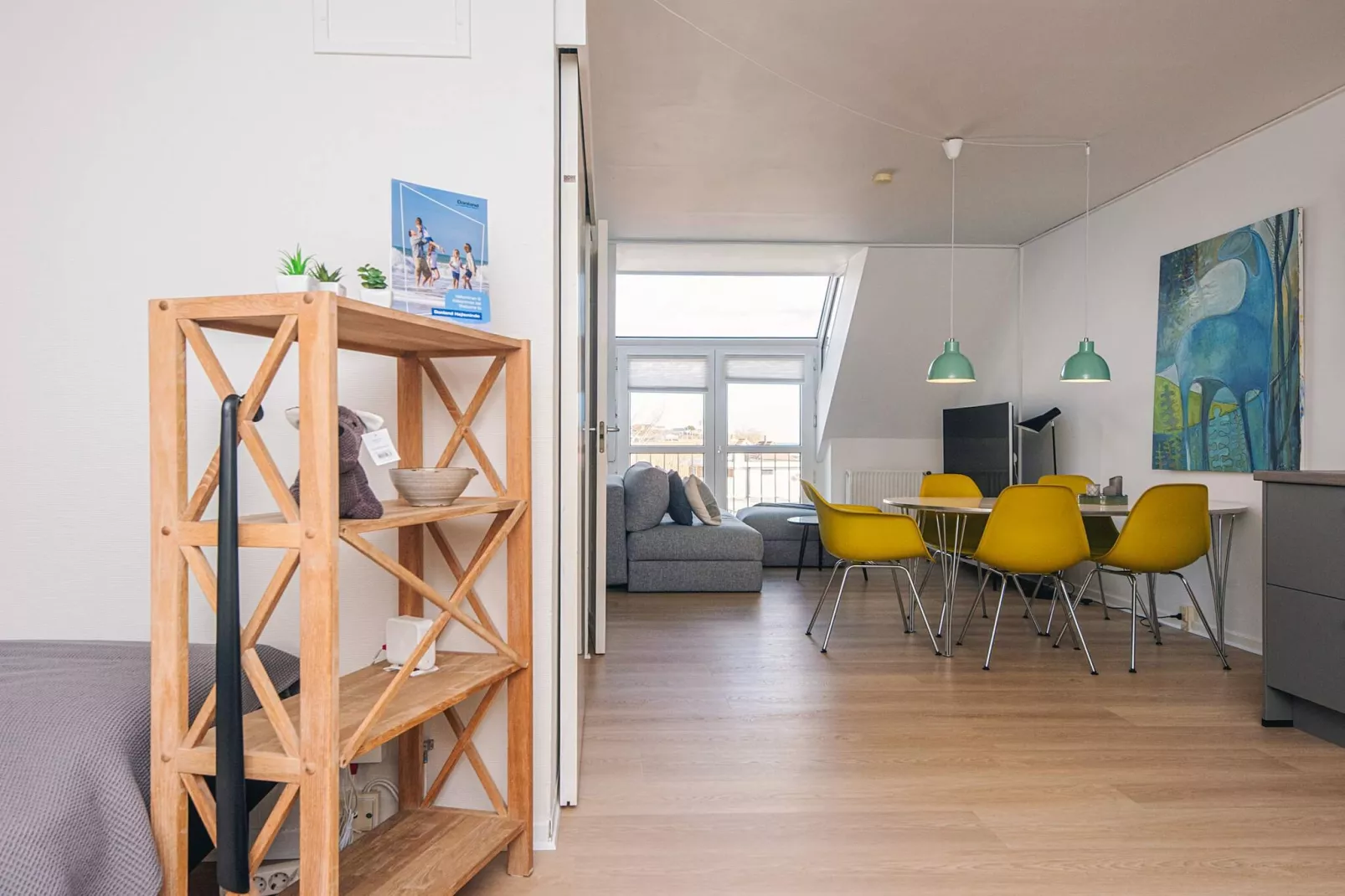 2 rooms w/partially seaview - Indoor