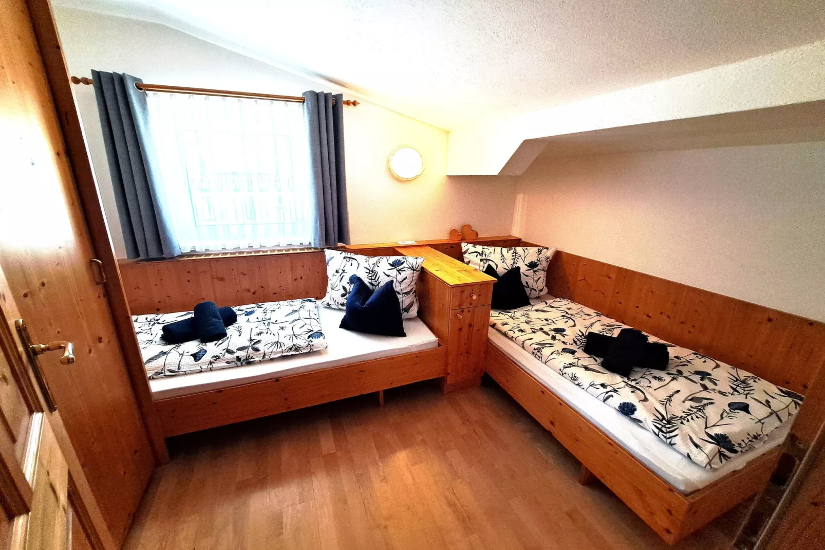 Mitterkopfblick - Bedroom