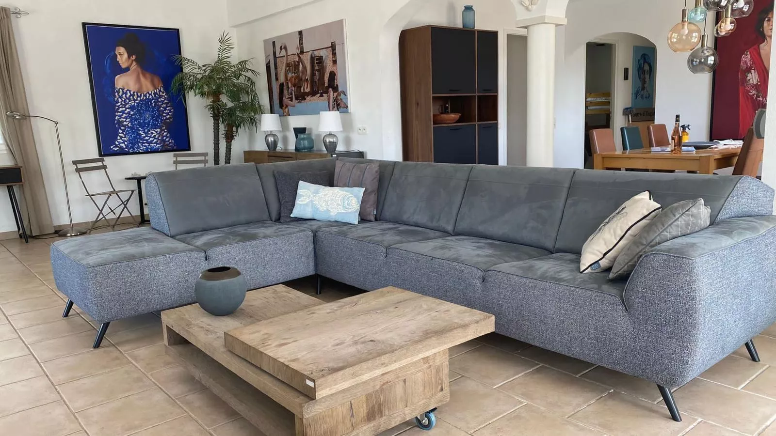Serre Oupia-Living room