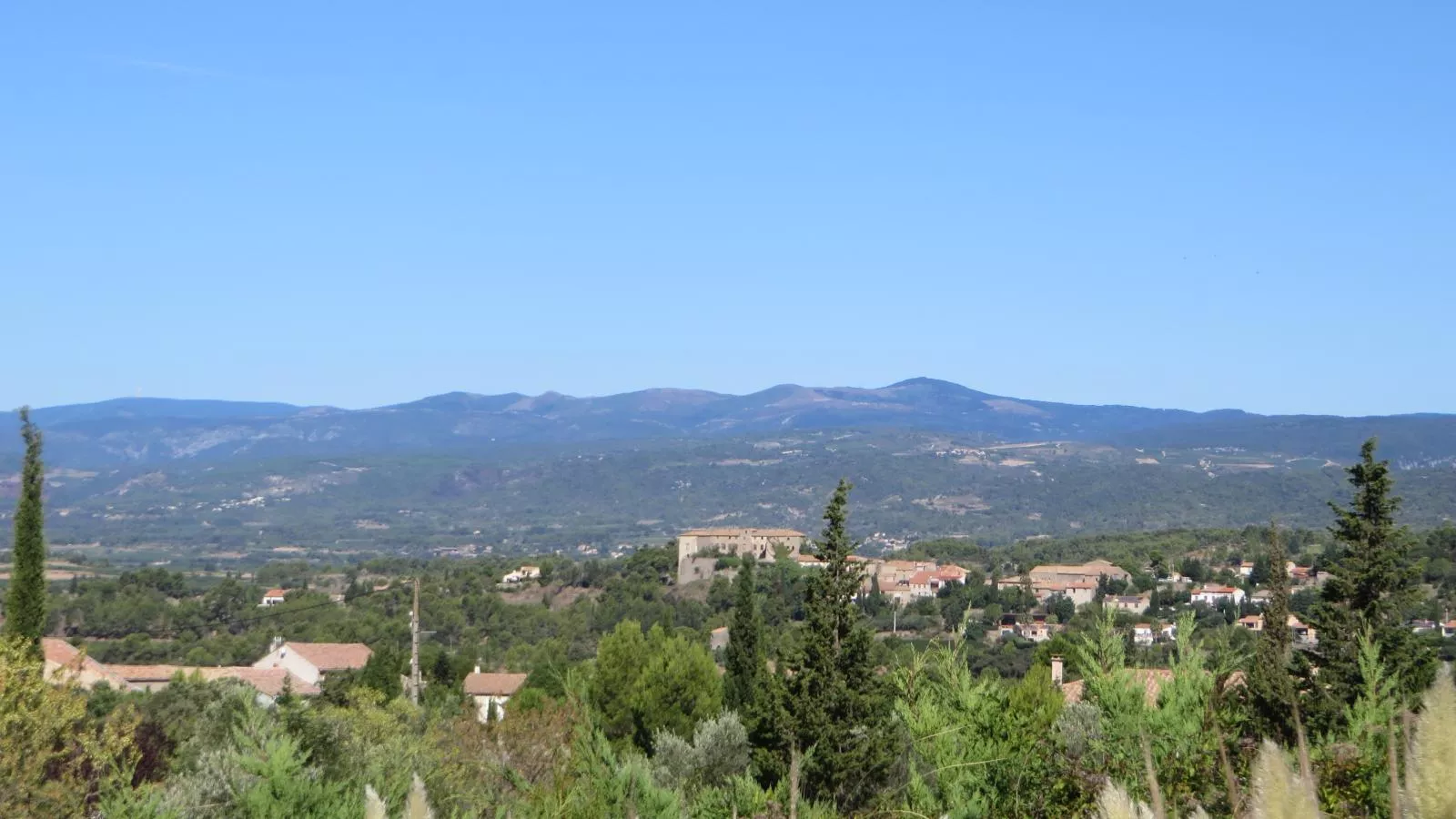 Serre Oupia-Areas summer 1km
