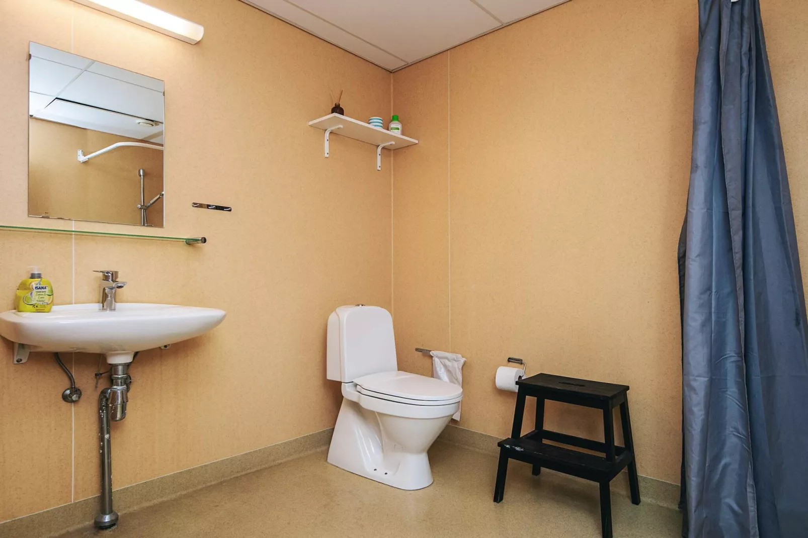 1 room w/seaview - Innenbereich