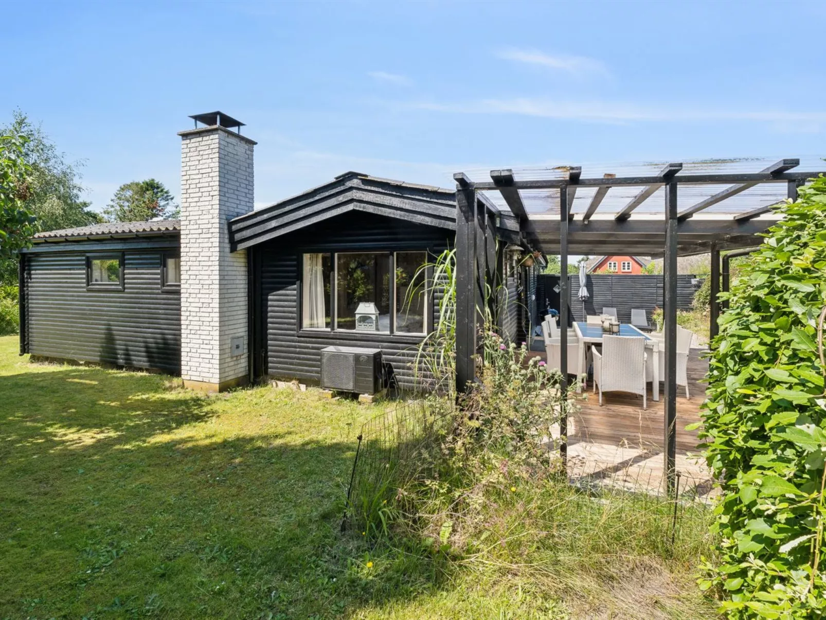 "Arlina" - 750m from the sea - Outside