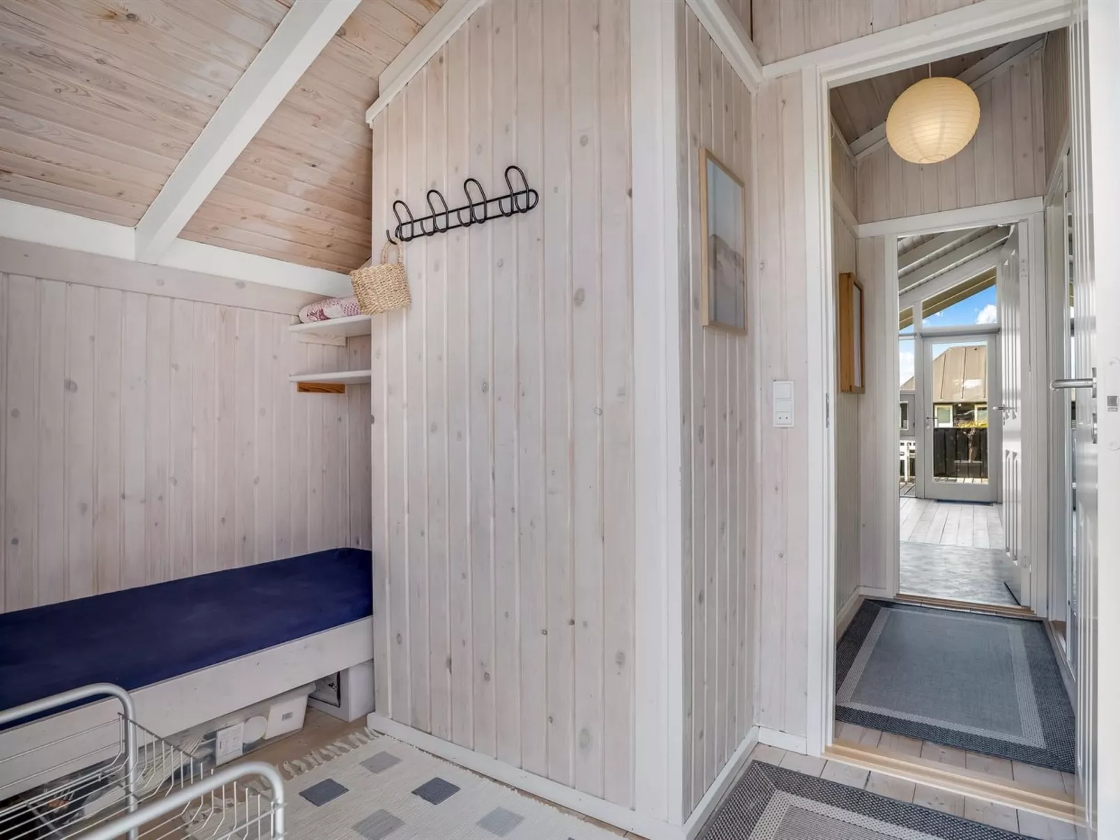 "Tale" - 750m from the sea - Inside