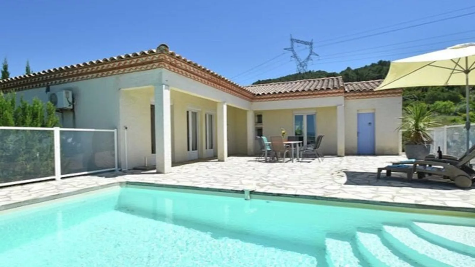 Le Filon dOr-Pool
