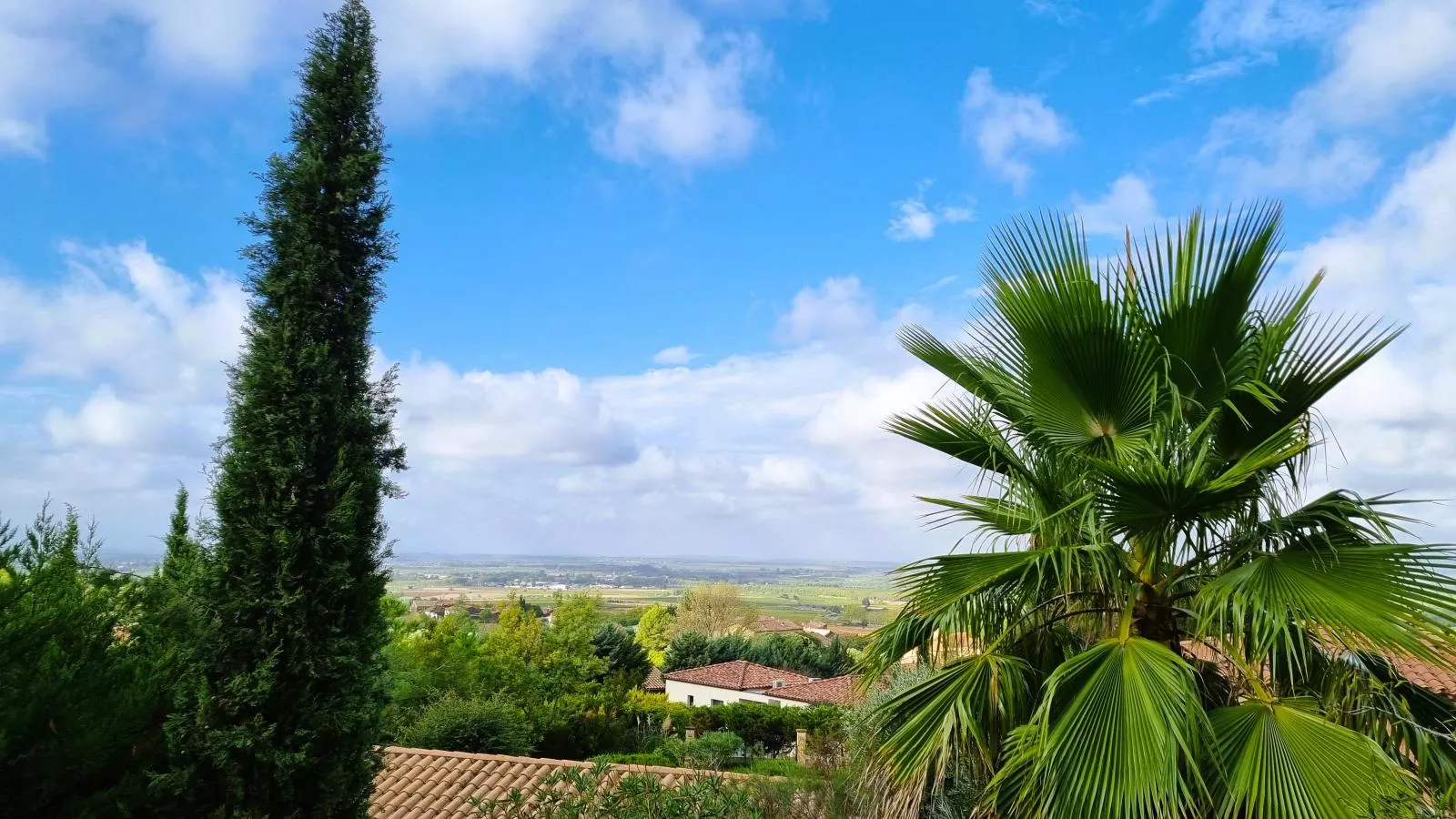 Le Filon dOr-View summer