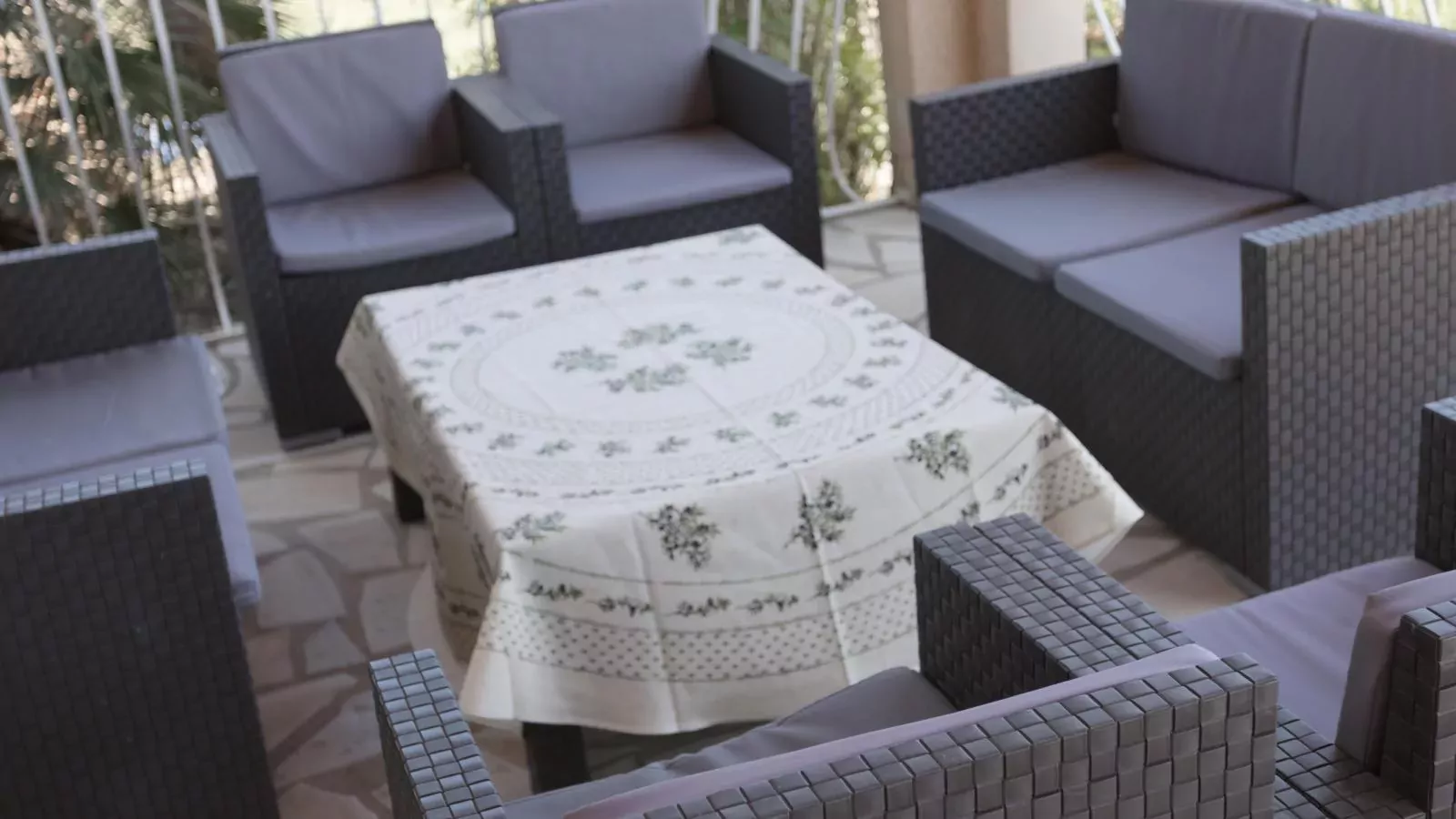 Domaine Oliveraie 8-Terrace balcony