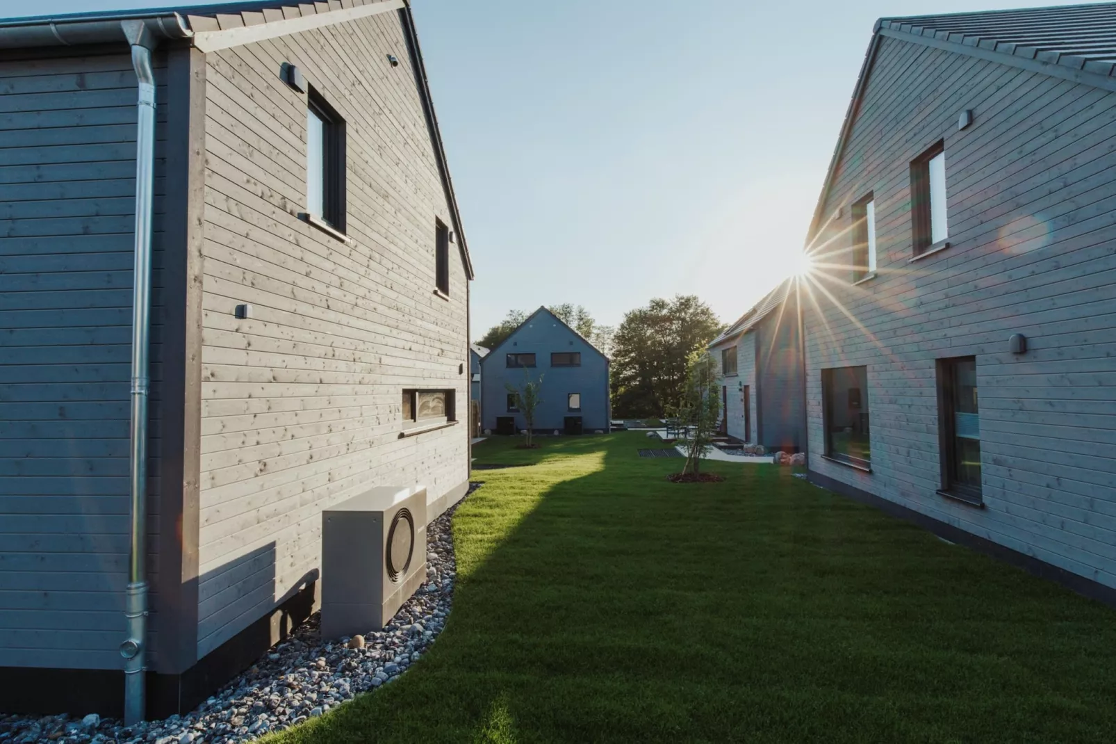 Rügen Resørt Sagard - XXL 2 Doppelhäuser - Außenbereich Sommer