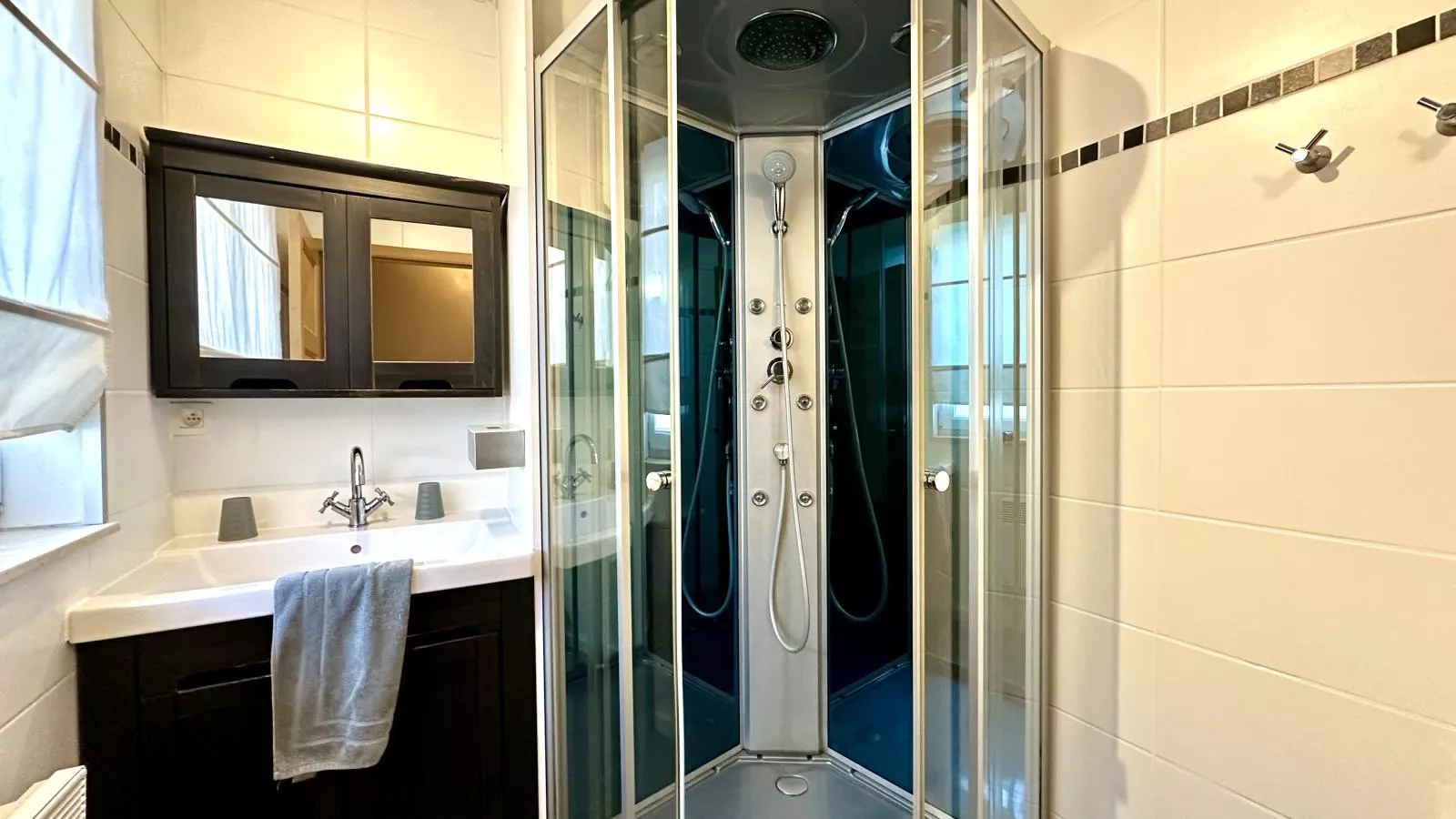 Le Petit Vallon - Bathroom