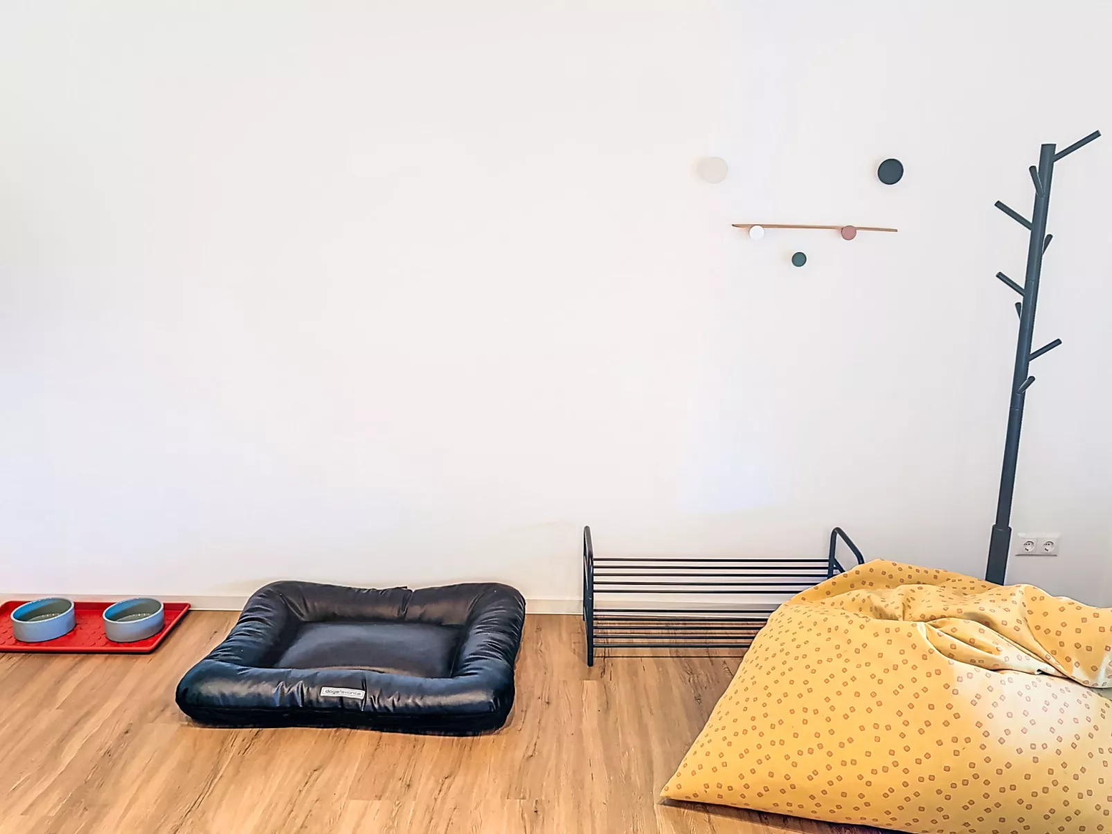 Hundegutshof - Inside