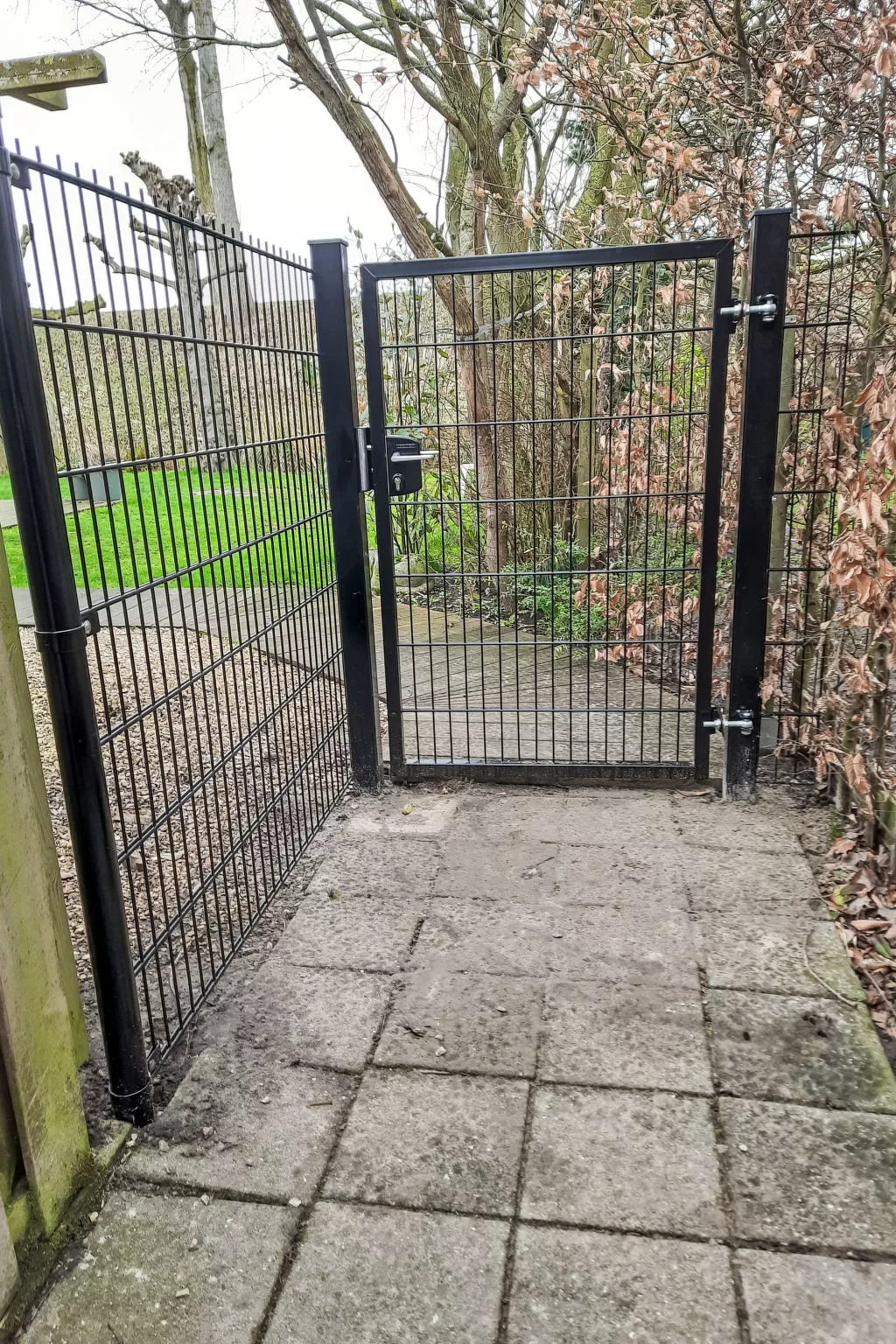 Schöne Familien-Ferienwohnung in Zeeland - Outside