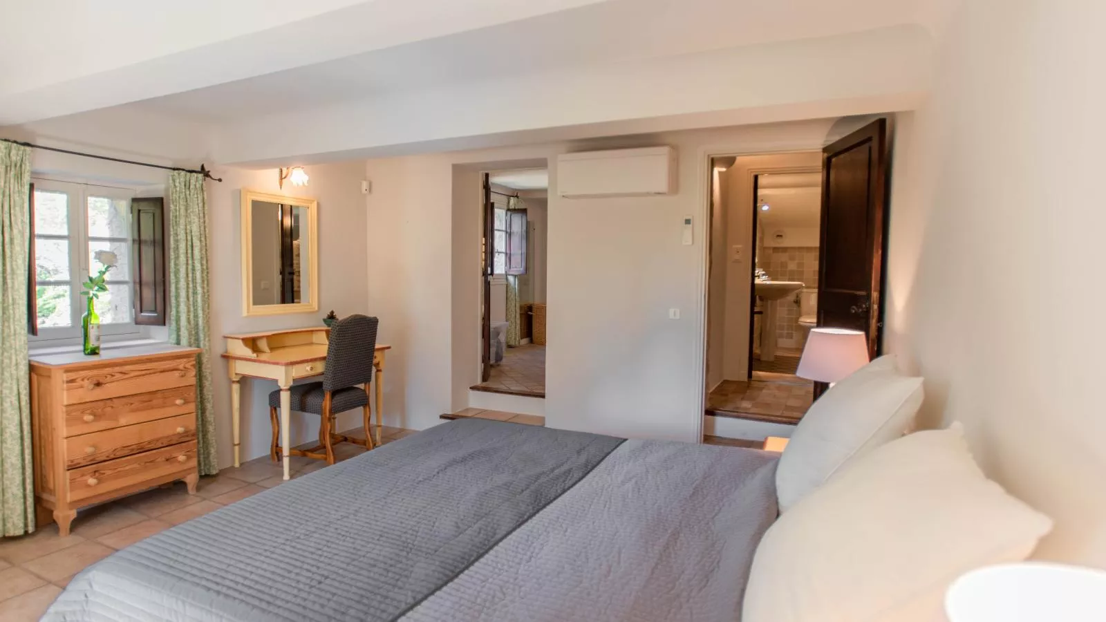 Le Mas dormant-Bedroom