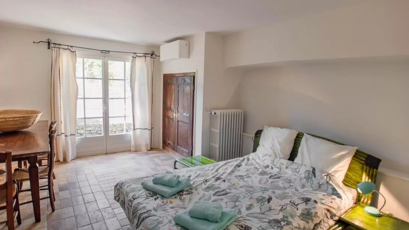 Le Mas dormant-Bedroom