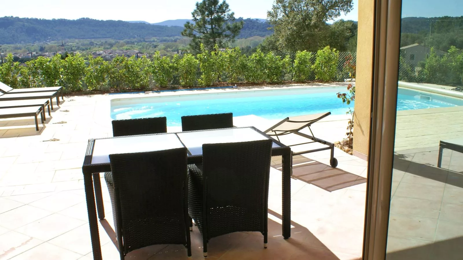 La grande Parure-View summer
