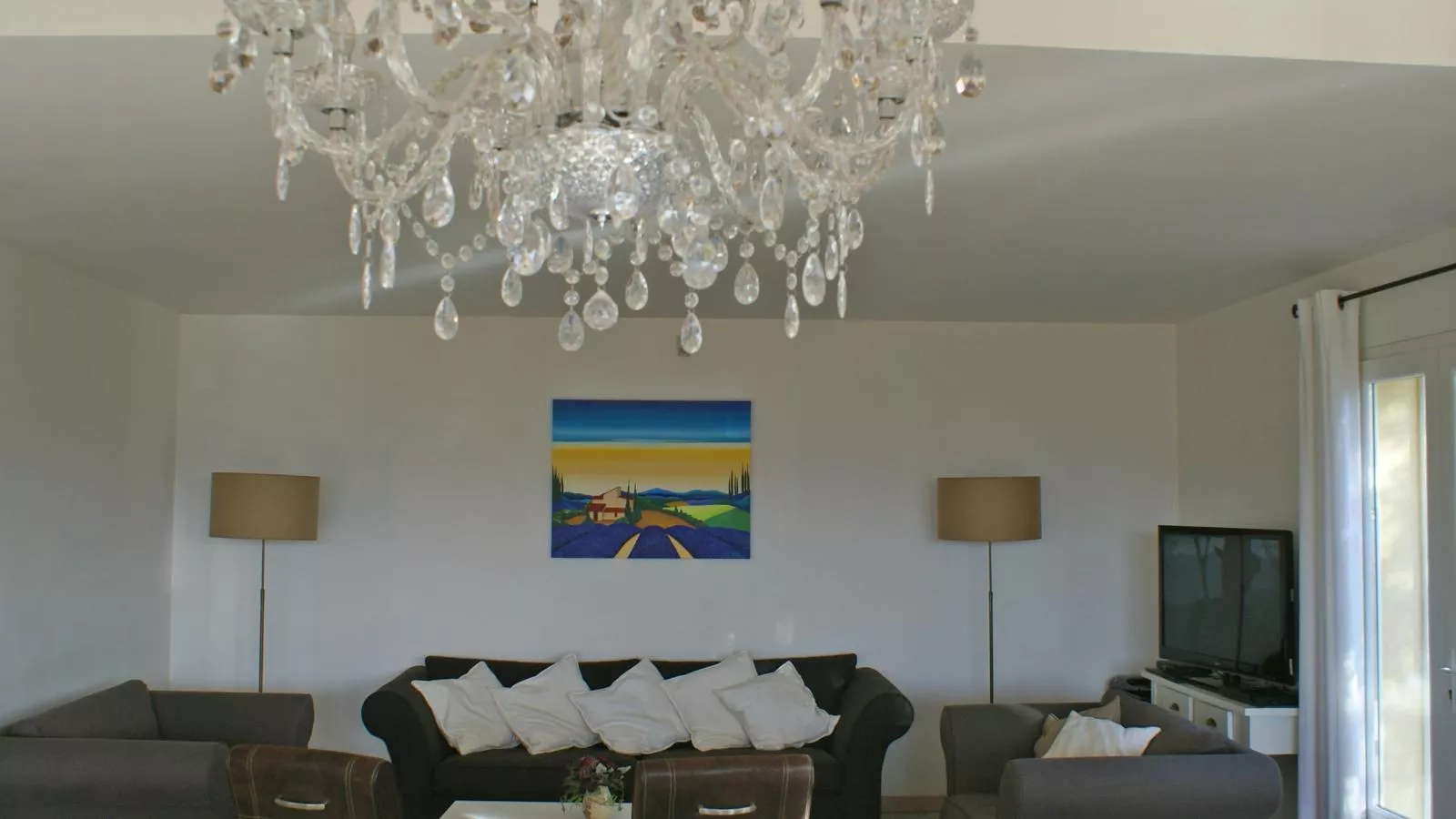 La grande Parure-Living room