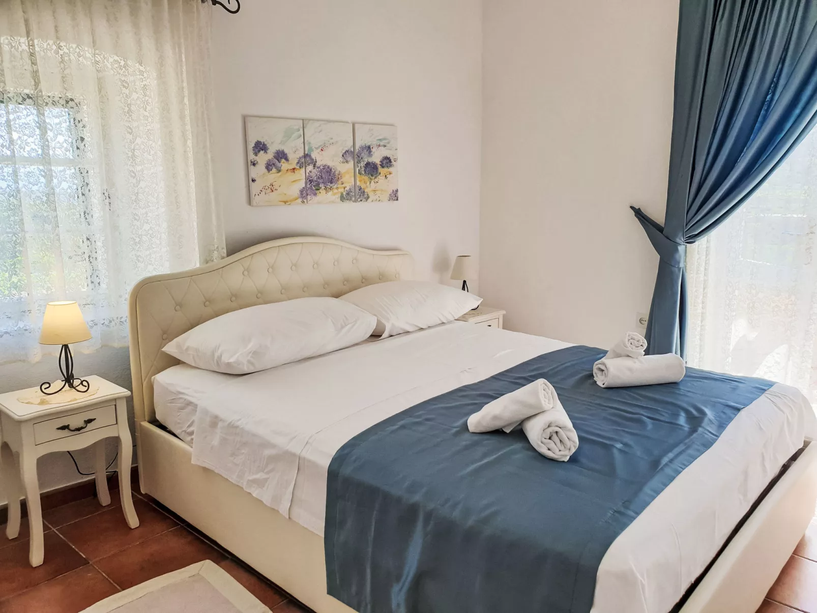 Natura with private pool - Inside