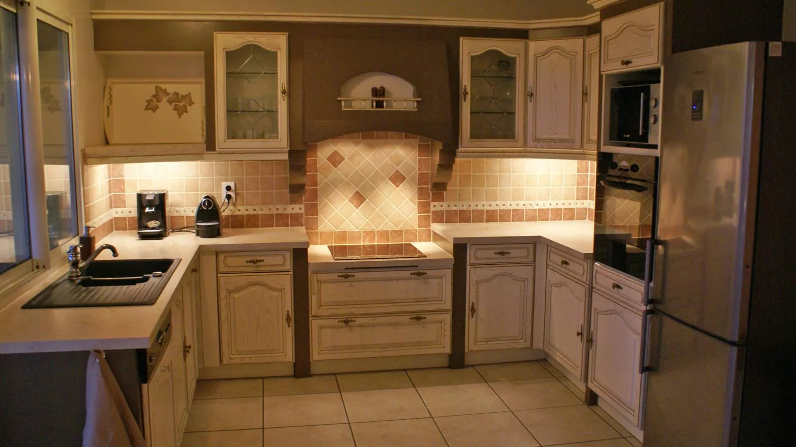 La Parure-Kitchen