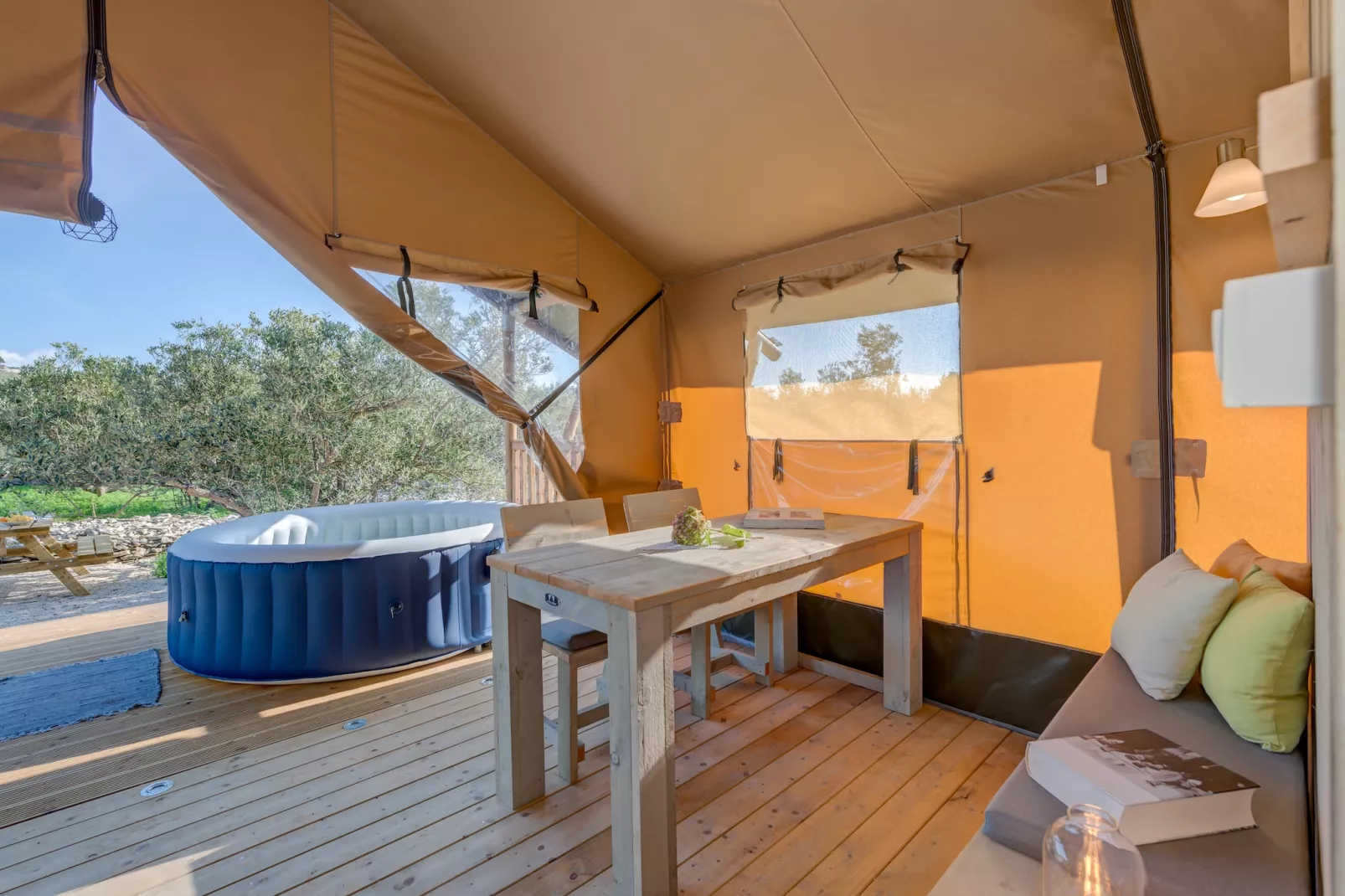 Adriatic Heritage Glamping No 1 - Esszimmer