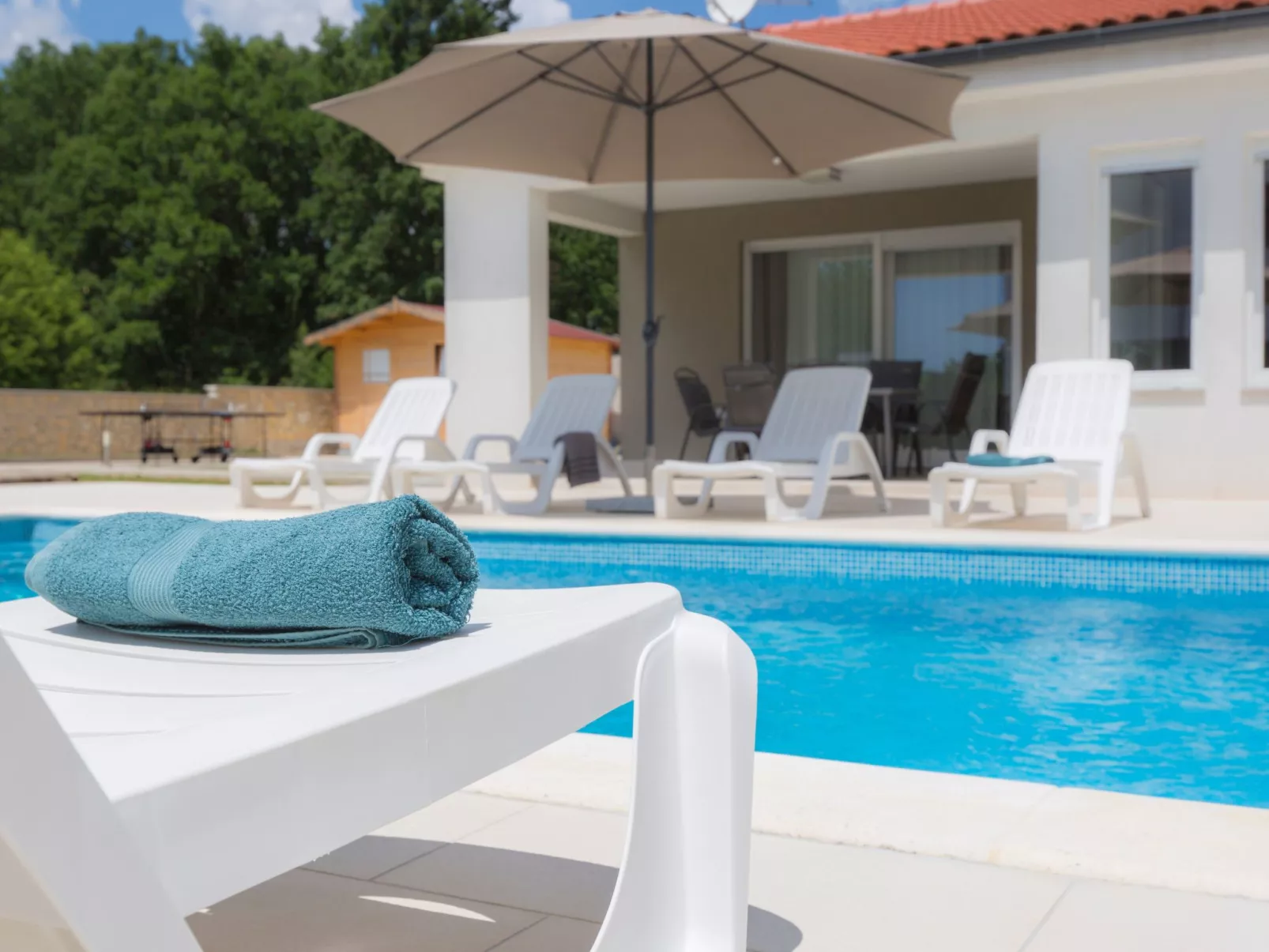 Villa Nikol - Image-tags.info