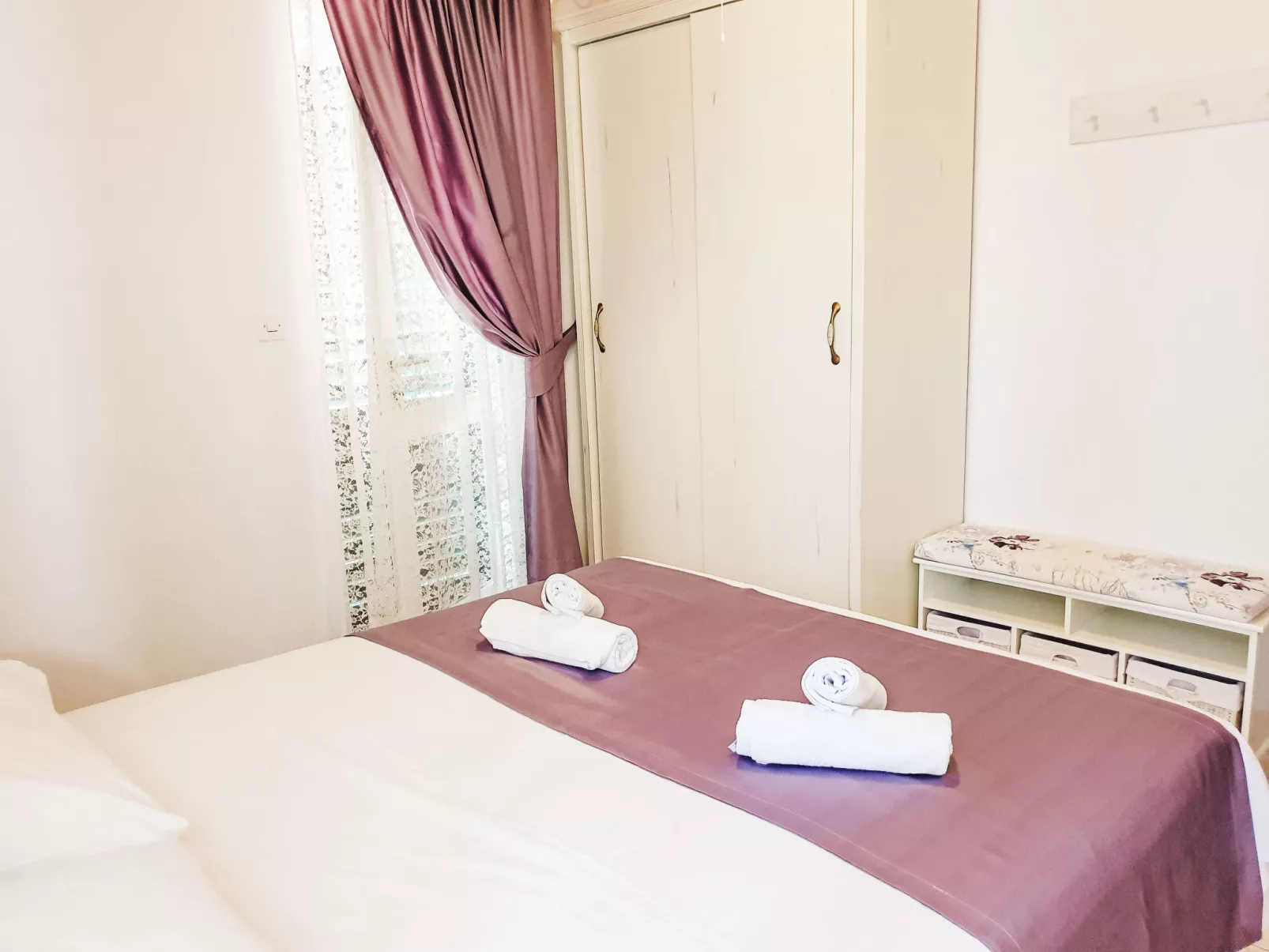 Natura with private pool - Inside