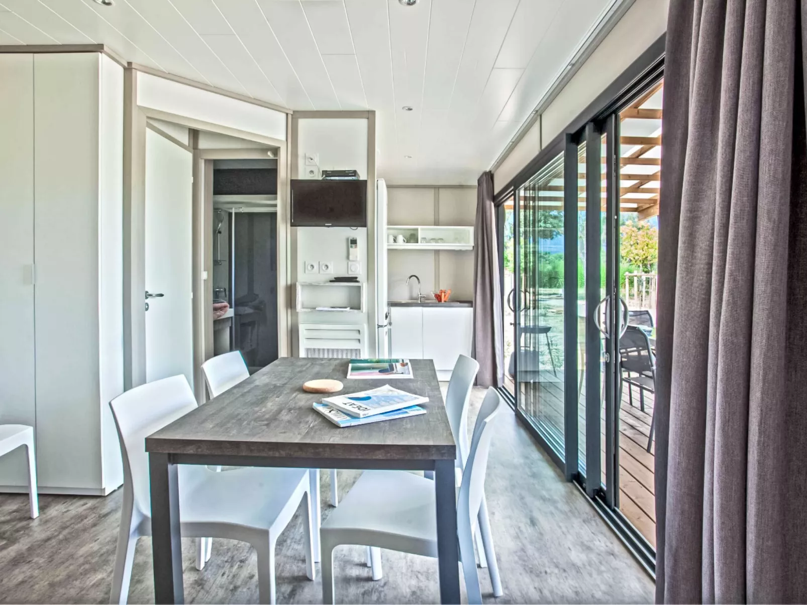 Lodge Premium 5p - Inside