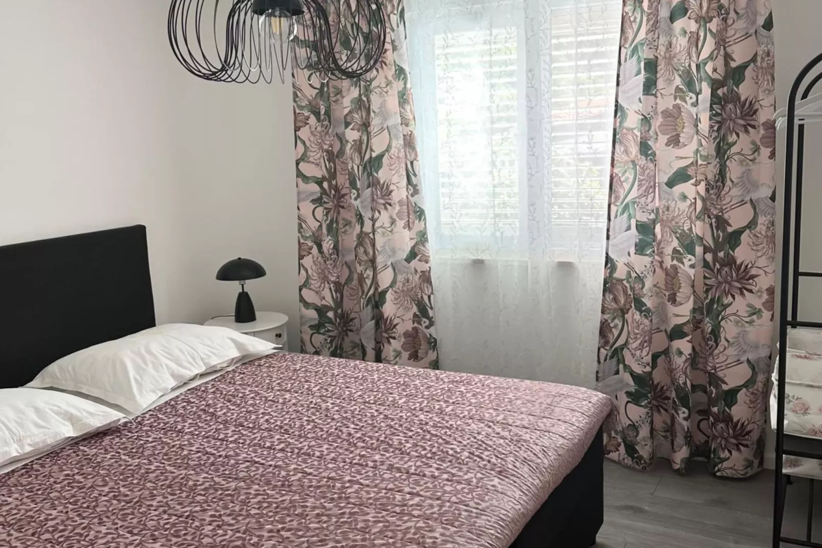 Apartments Korčula - Standard Two Bedroom Apartment with Terrace and Sea View (Seashell) - Schlafzimmer