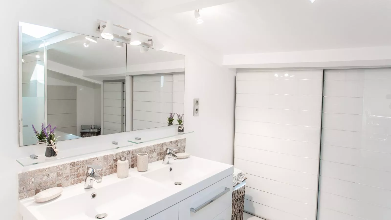 La petite Sorgues-Salle de bain