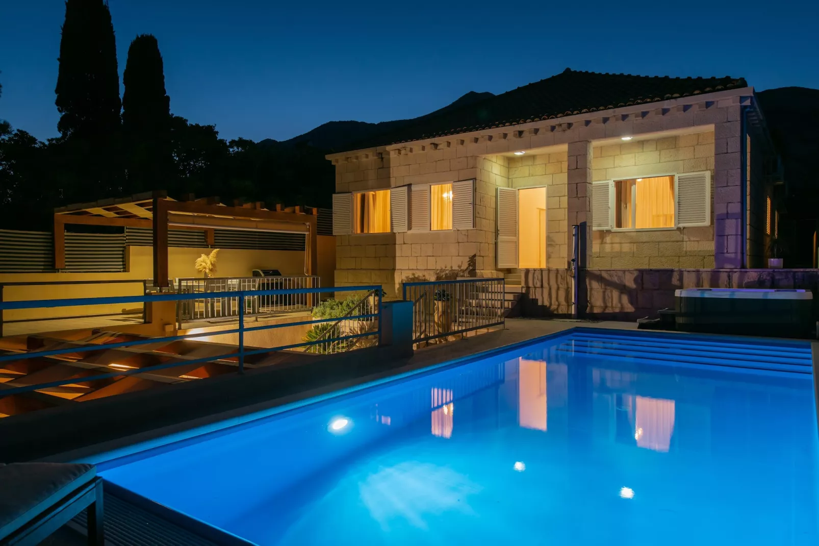 Villa AdriaStone - Schwimmbad