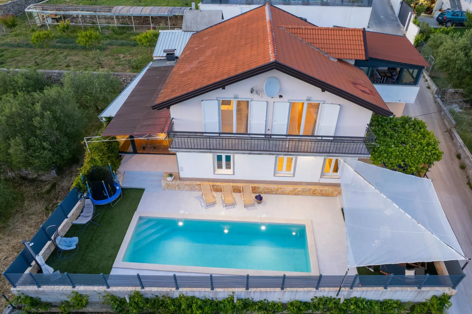 Villa Kristina - Exterior in summer