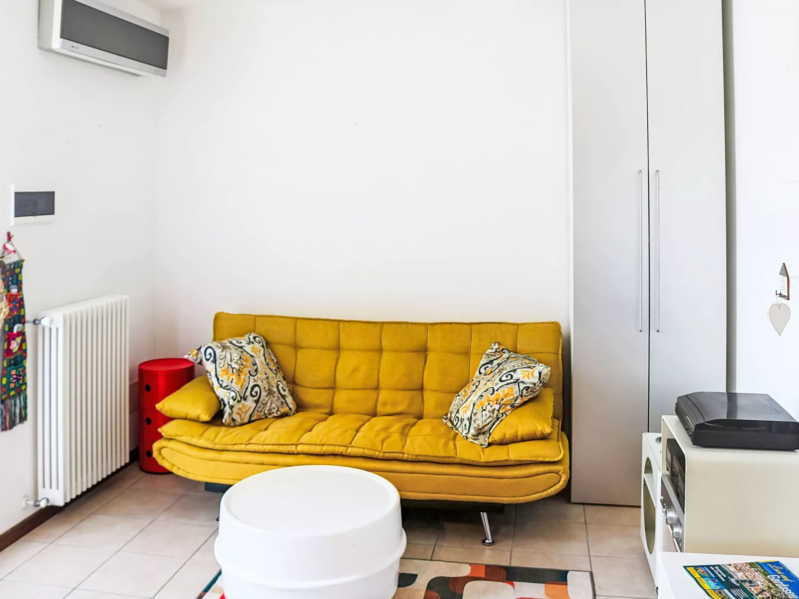 Corte Girasole - Inside