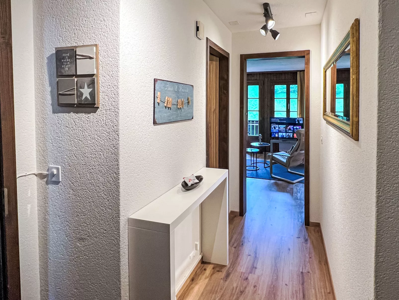 Chalet Oasis - Inside