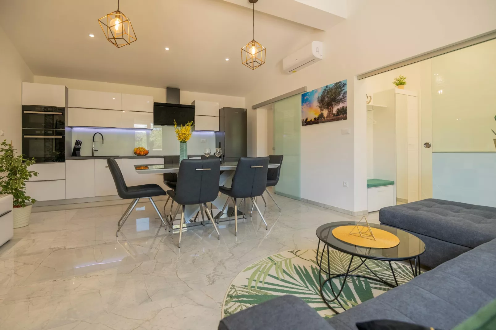 Holiday Home Maslina - Living room