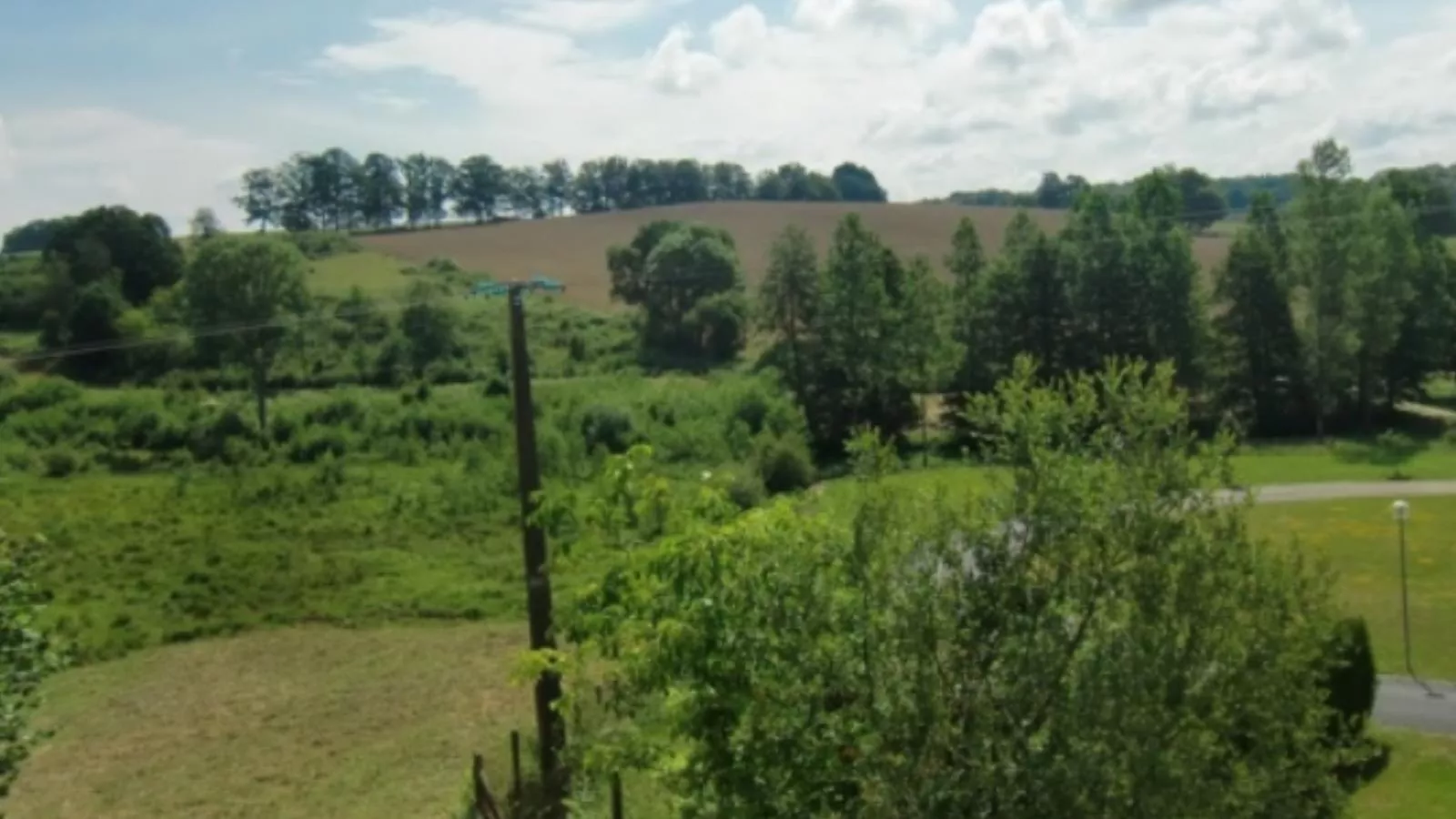Maison Les Belles-View summer